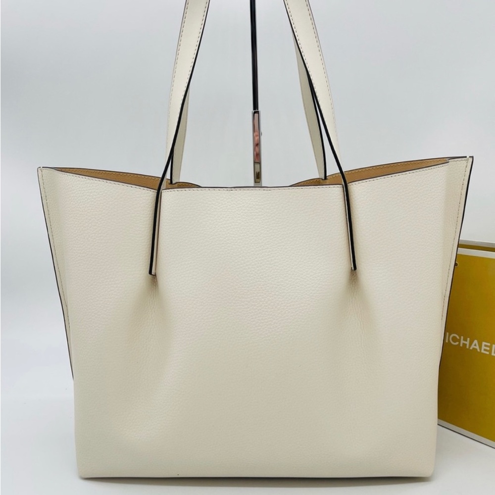 “BRAND NEW” Michael Kors Large Emilia Tote